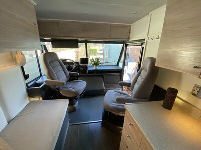 28' Move-in ready “Turn-Key” Conversion, Huge Solar System included