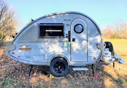 2019 Tab Boondock Edge 320S $24,500 with extras