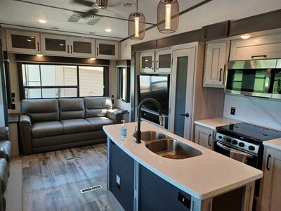 Living Room.jpg
