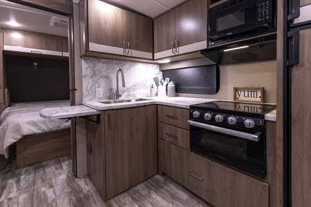 Imagine-2800BH-Kitchen-web_0.jpg