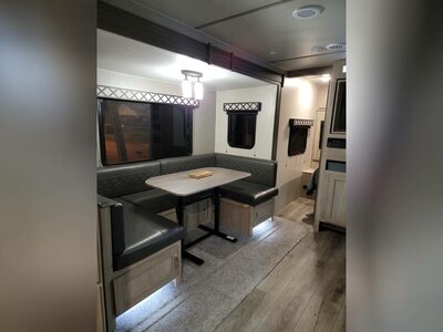Dinette.jpg