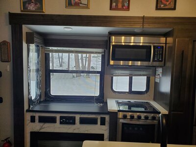 Kitchen5.jpg