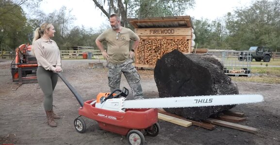 chainsaw.jpg