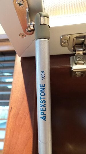 Apexstone 22.5lbs 10inch gas strut.jpg