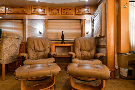 2006 Newmar Mountain Aire 3 (2).jpg