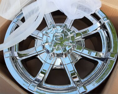 Roadtrek wheel.JPG