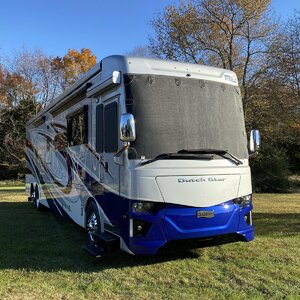 Magne Shade RV Sunshade .jpg
