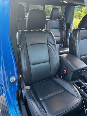 2020 Jeep Gladiator Rubicon 36k miles Blue ox Many extras Must see