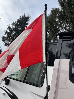 04 Flag , pole and holder mounted.JPG