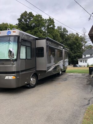 2006 Holiday Rambler Neptune 36 - 36’ long with 3 slide outs - Diesel Pusher - pre-DEF