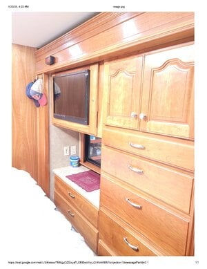 RV-BR TV and Drawers-9.jpg
