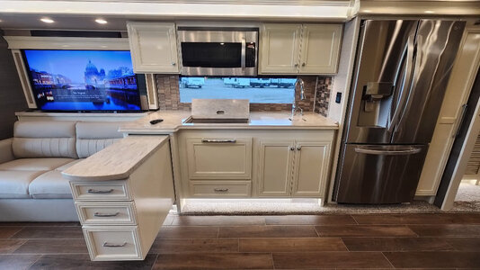 2022 PHAETON 37BH (17).jpg