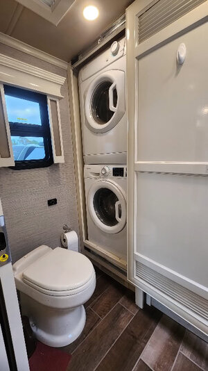 2022 PHAETON 37BH (23).jpg