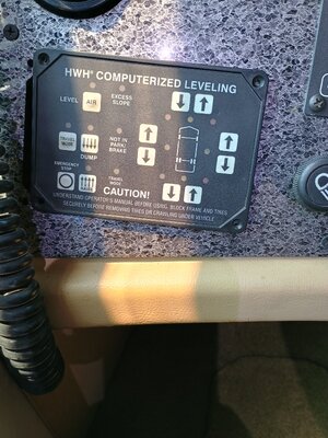 2000 series air only leveling control panel controller.jpg