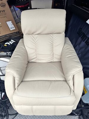 CoachRecliners.jpg