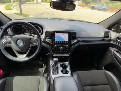 5 interior.jpeg