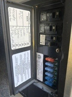 Panel.jpg
