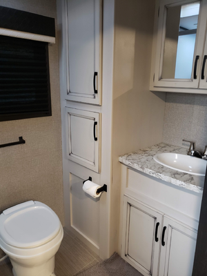 bathroom png.png