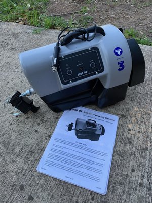 Blue Ox Patriot 3 Braking System & removable tabs