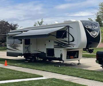 2021 Cedar Creek 34IK 5th Wheel Hathaway for sale